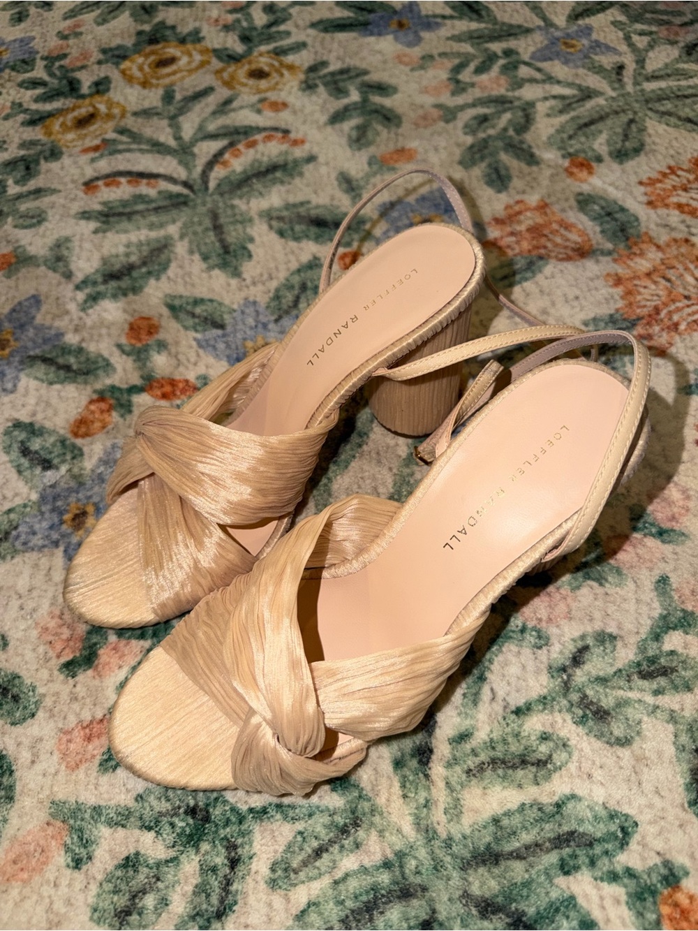 Loeffler Randall Reed Almond Pleated Twist Heel, Size 9 - Picture 5 of 10